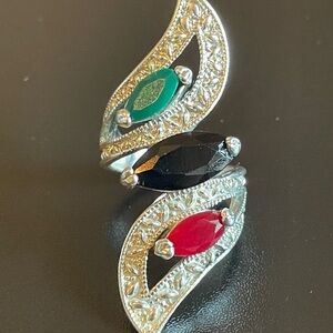 Green black red gemstone silver plated ring